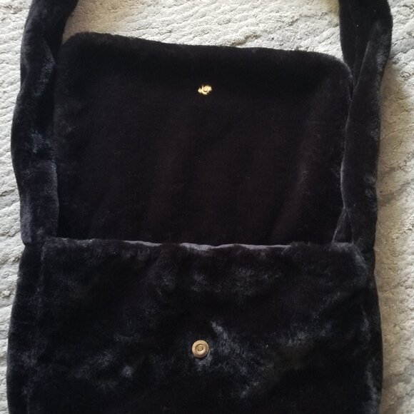 Fluffy Kuromi purse - Picture 3 of 3
